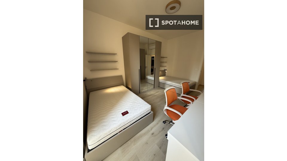 Camera doppia Bologna, 4 camere, 120m² — foto 2