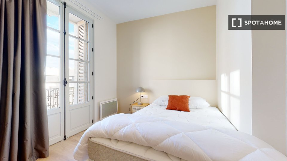 Double room Montpellier, 19 beds — photo 19