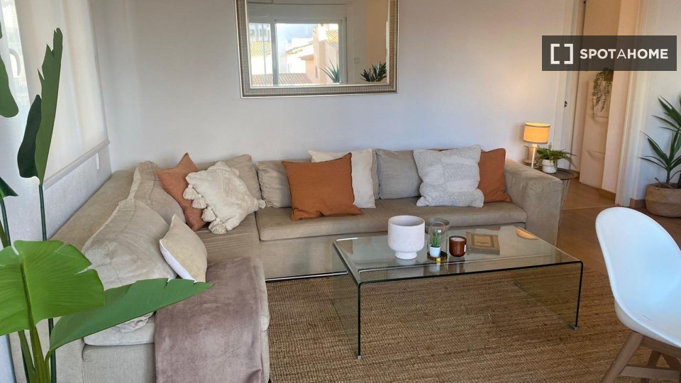 Apartment Valencia, 3 beds, 90m² — photo 18