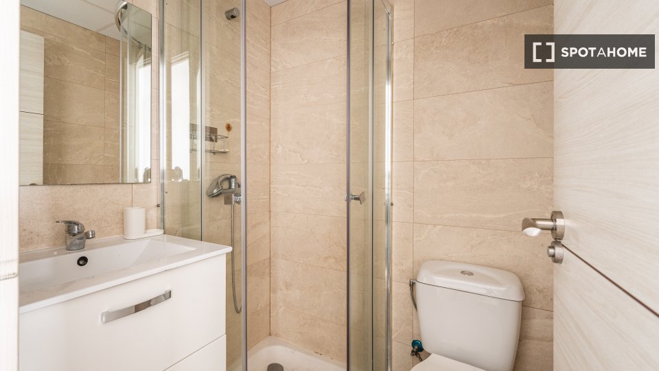 Apartment Madrid, 2 beds — photo 5