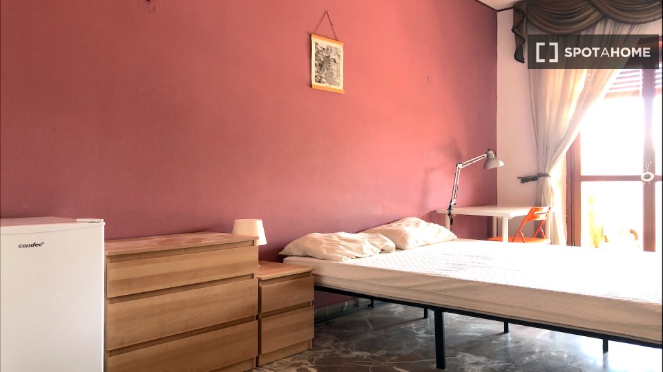 Double room Rome, 5 beds — photo 3
