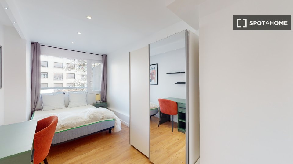 Double room Paris, 12 beds — photo 3
