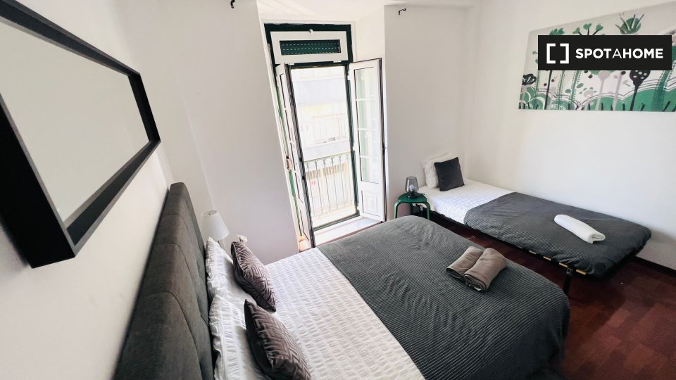 Apartment Lisbon, 1 bed — photo 12