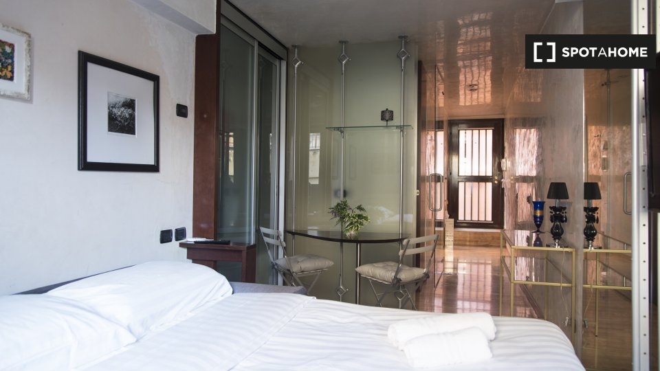 Apartment mono Milan, 35m² — photo 3