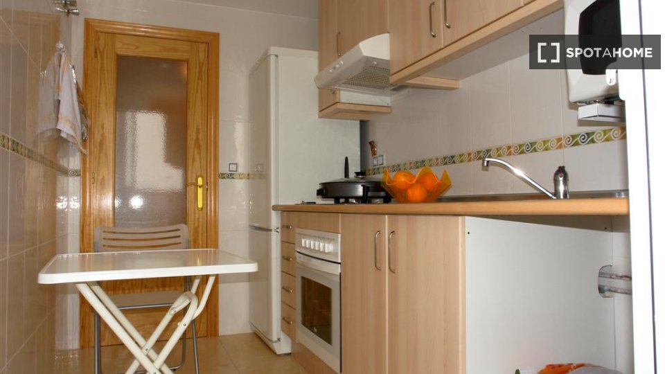 Apartment Alicante, 1 bed, 60m² — photo 6
