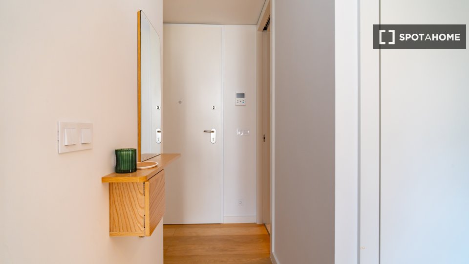 Apartment mono Lisbon, 35m² — photo 13