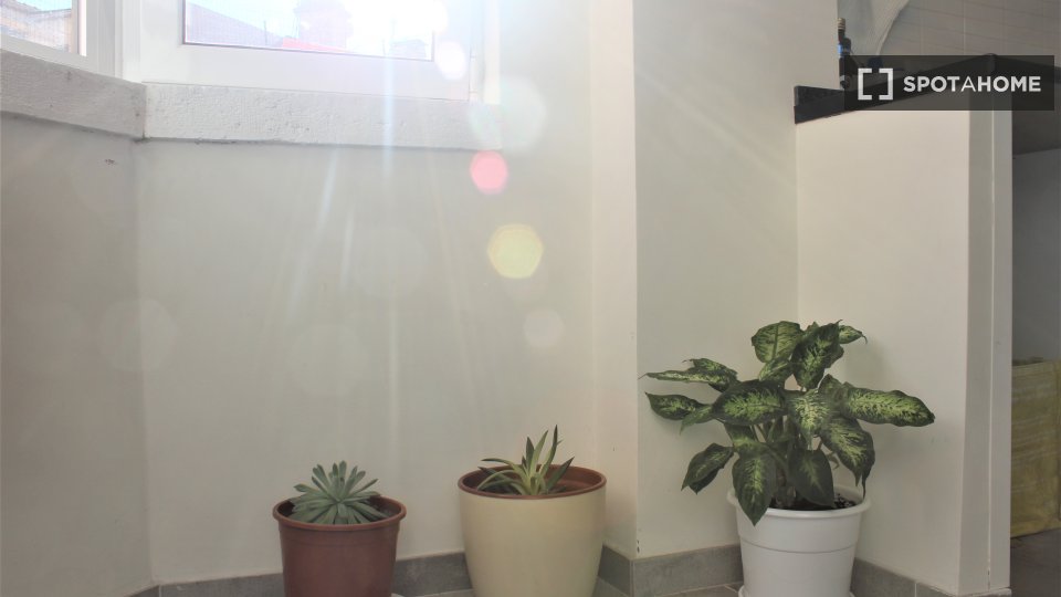 Apartment Lisbon, 2 beds — photo 19