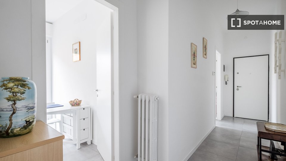 Apartment Bologna, 1 bed — photo 17