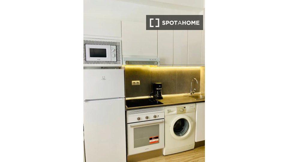 Apartment Madrid, 1 bed — photo 5