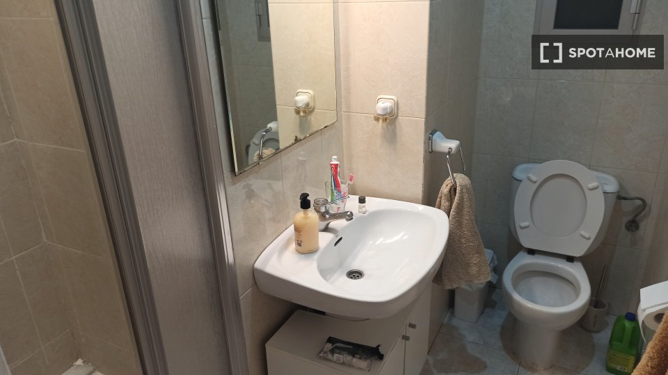 Double room Valencia, 4 beds, 90m² — photo 5