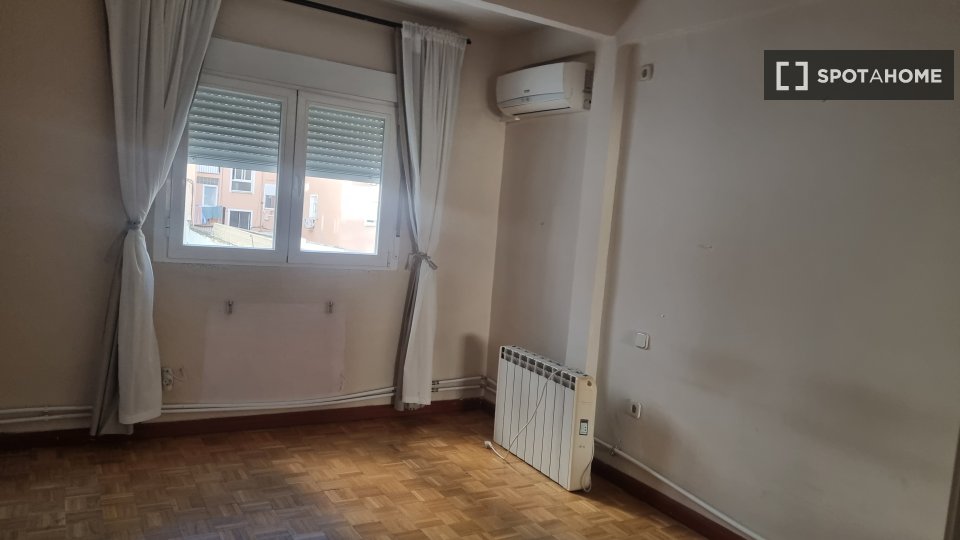 Apartment Madrid, 2 beds, 60m² — photo 4