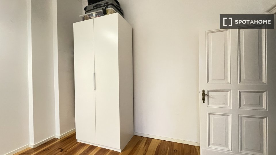 Apartment Berlin, 2 beds, 70m² — photo 2