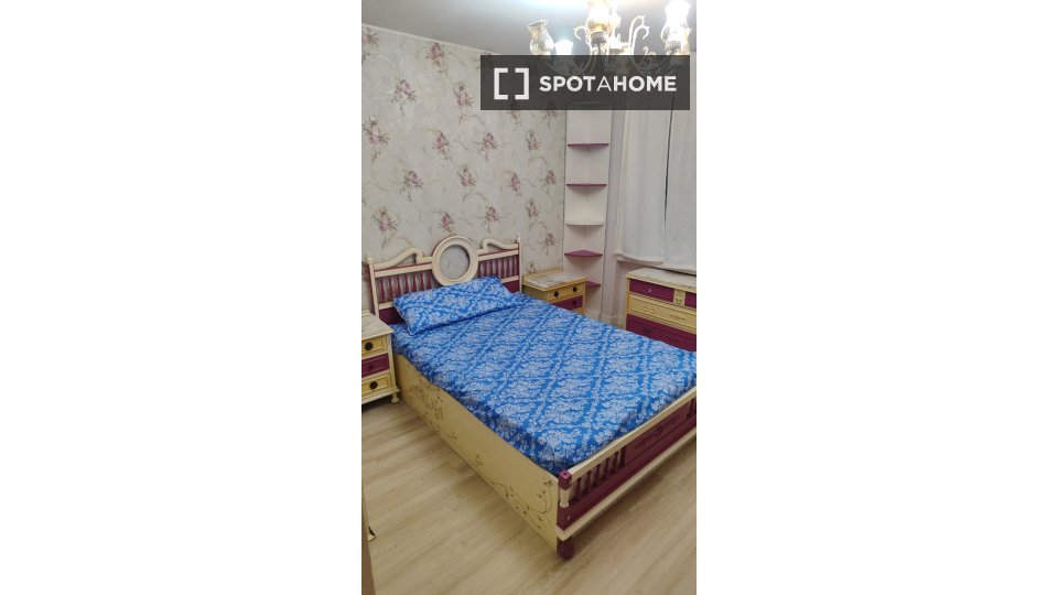 Double room Alcala_De_Henares, 2 beds, 80m² — photo 4