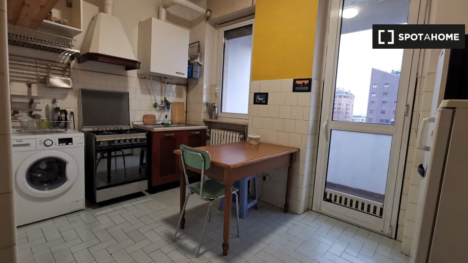 Double room Milan, 2 beds — photo 5
