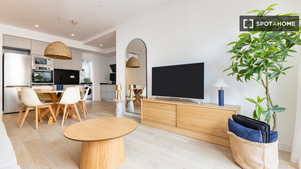 Apartment Barcelona, 3 beds, 82m² — photo 9