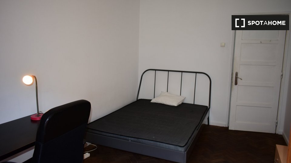 Double room Lisbon, 7 beds — photo 2