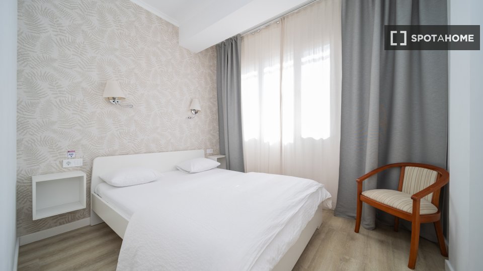 Double room Valencia, 4 beds, 110m² — photo 15