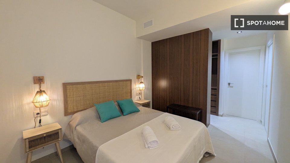 Apartment Alicante, 2 beds — photo 34
