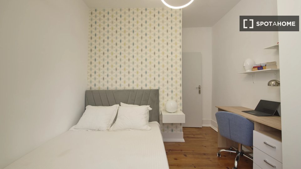 Double room Lisbon, 8 beds — photo 3