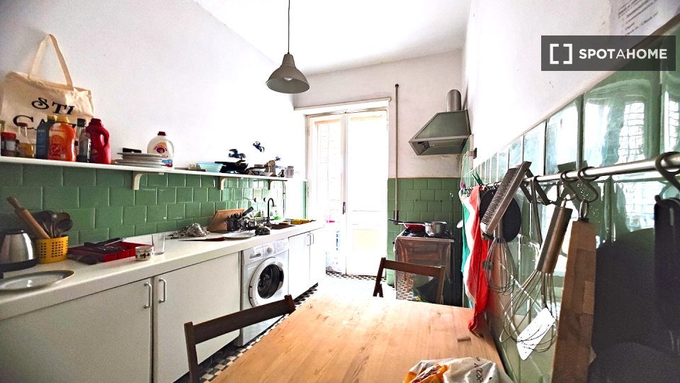 Double room Rome, 5 beds, 110m² — photo 22