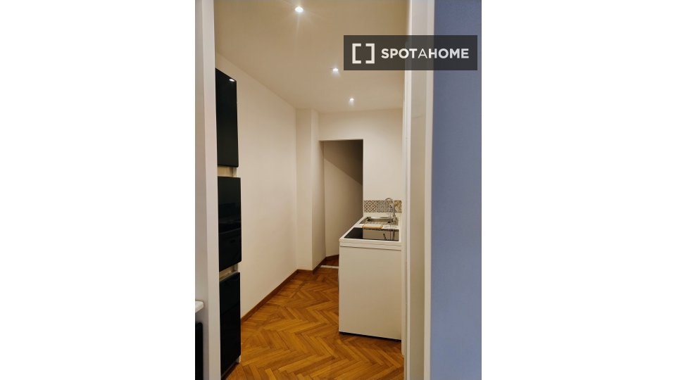 Apartment Rome, 2 beds — photo 8