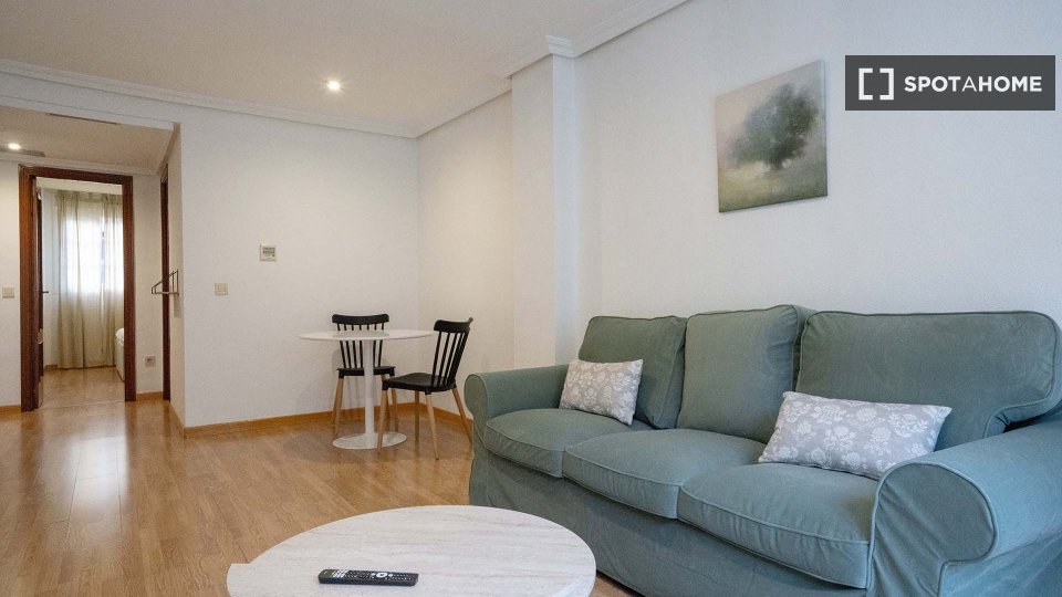 Apartment mono Madrid, 50m² — photo 2