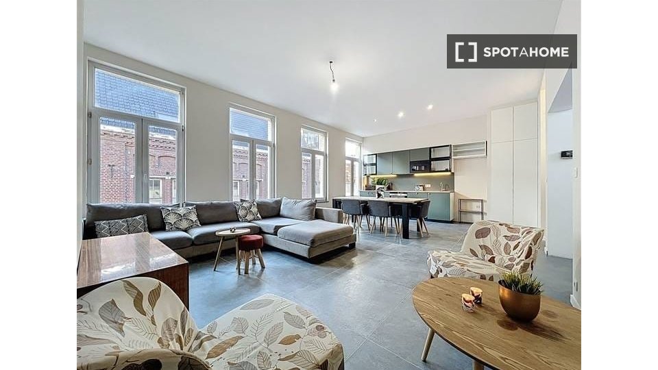 Double room Brussels, 6 beds, 130m² — photo 9