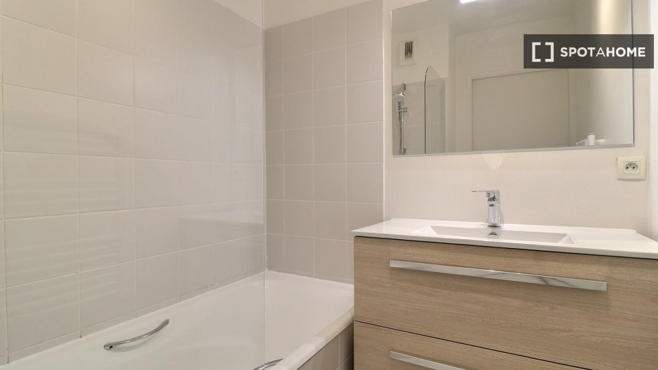 Apartment Paris, 1 bed, 46m² — photo 3