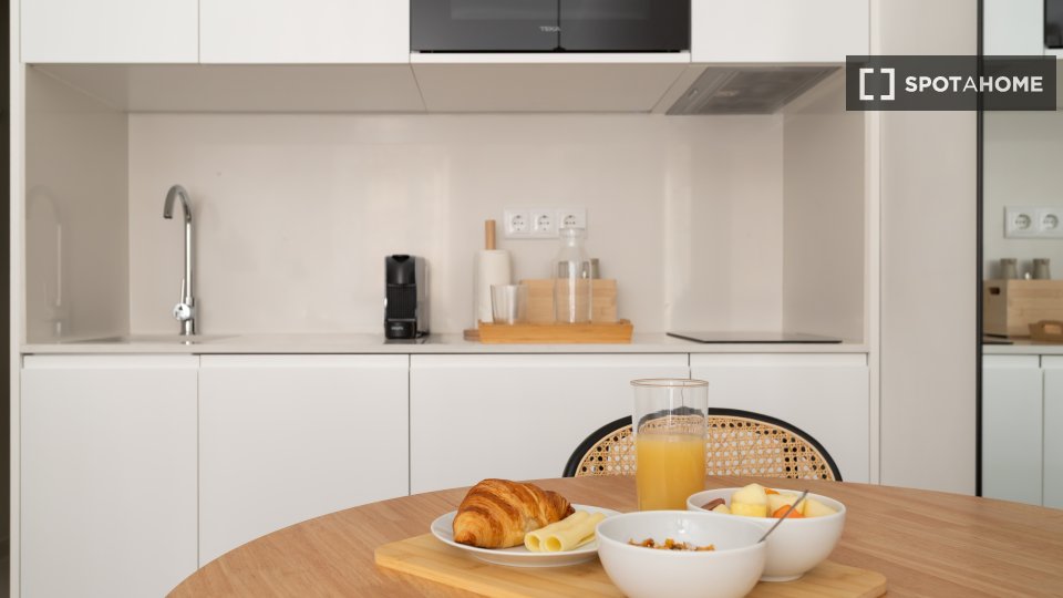 Apartment mono Lisbon, 25m² — photo 9