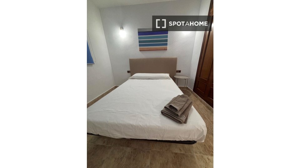 Apartment Valencia, 2 beds, 70m² — photo 11