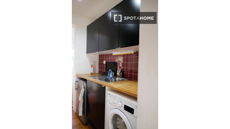 Apartment mono Lisbon, 40m² — photo 9