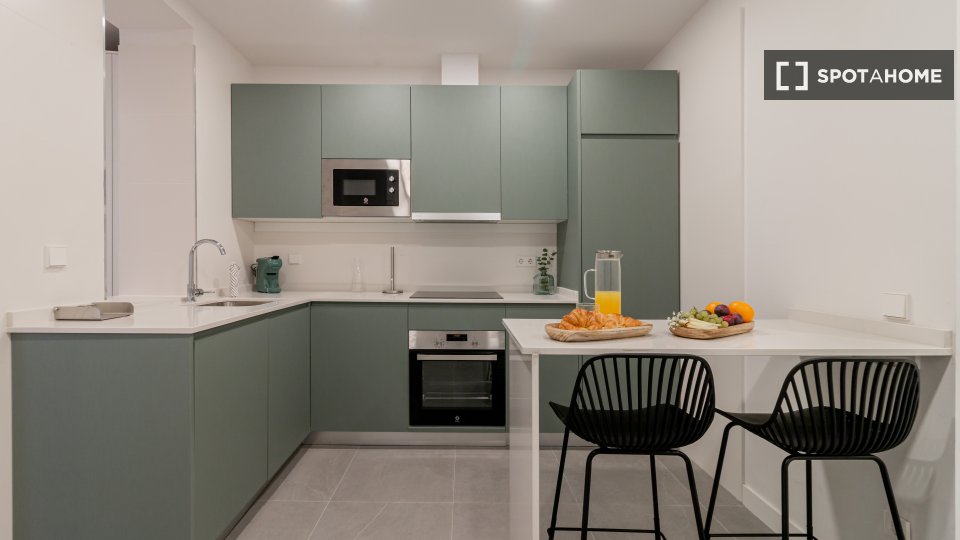 Apartment Madrid, 3 beds — photo 17