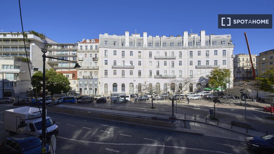 Double room Lisbon, 9 beds — photo 13