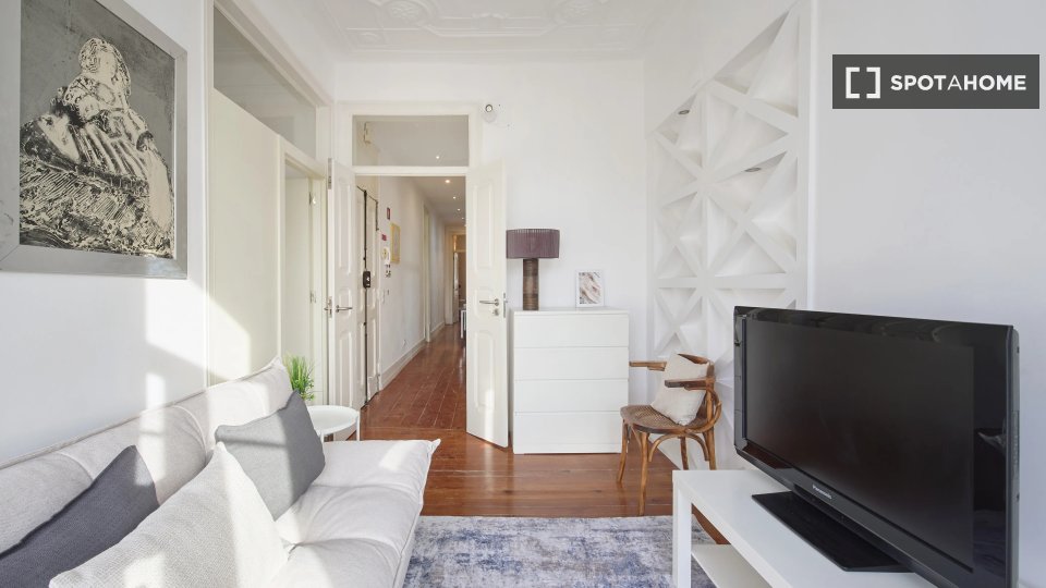 Double room Lisbon, 6 beds — photo 8
