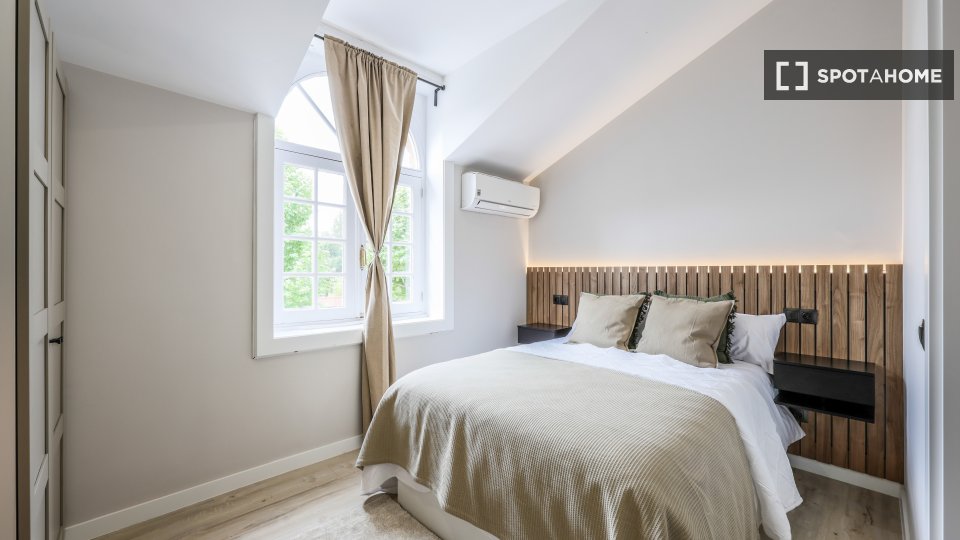 Apartment Madrid, 10 beds — photo 1
