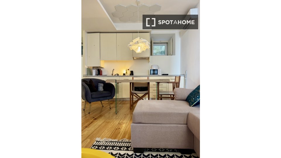Apartment mono Lisbon, 47m² — photo 20
