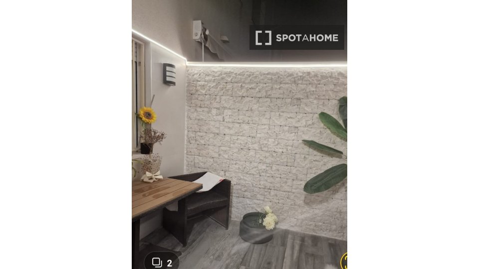 Double room Alicante, 2 beds — photo 33