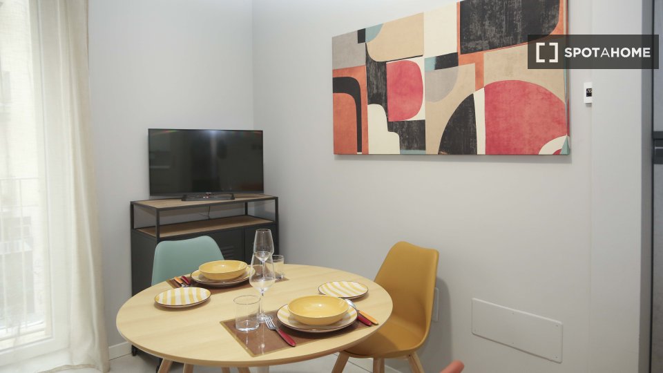 Apartment Milan, 1 bed, 40m² — photo 6
