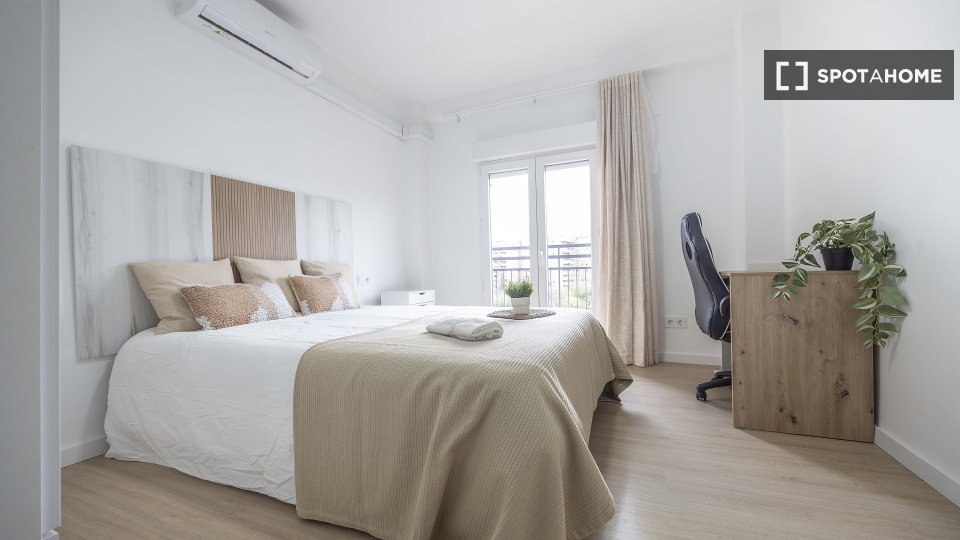Camera doppia Valencia, 4 camere, 100m² — foto 3