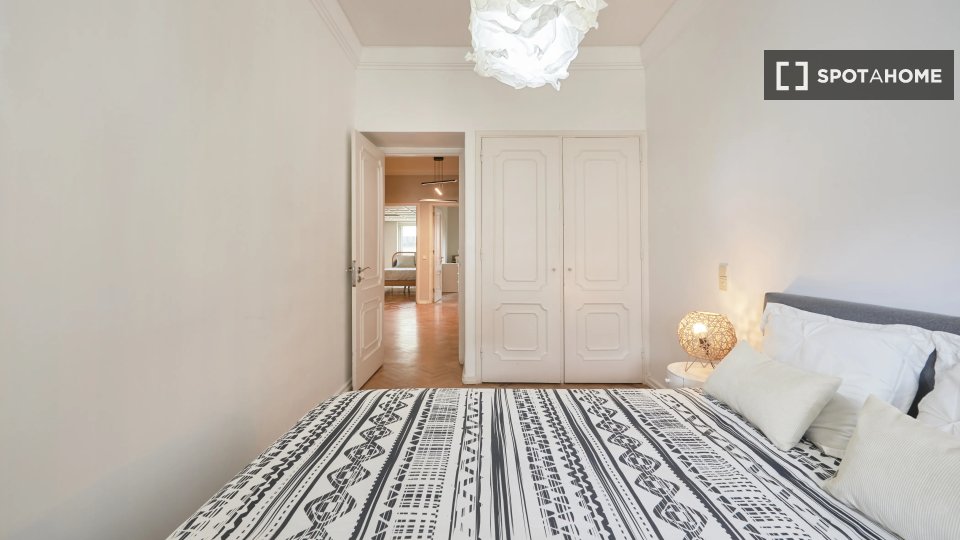 Double room Lisbon, 9 beds — photo 2