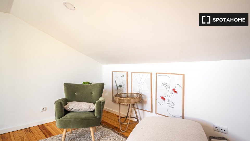 Apartment Lisbon, 3 beds — photo 12