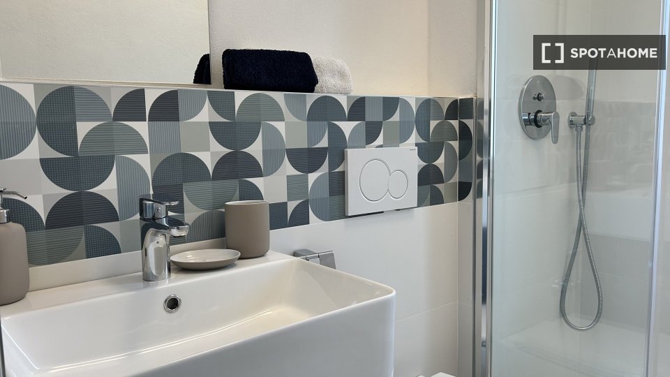 Apartment Milan, 3 beds, 113m² — photo 2