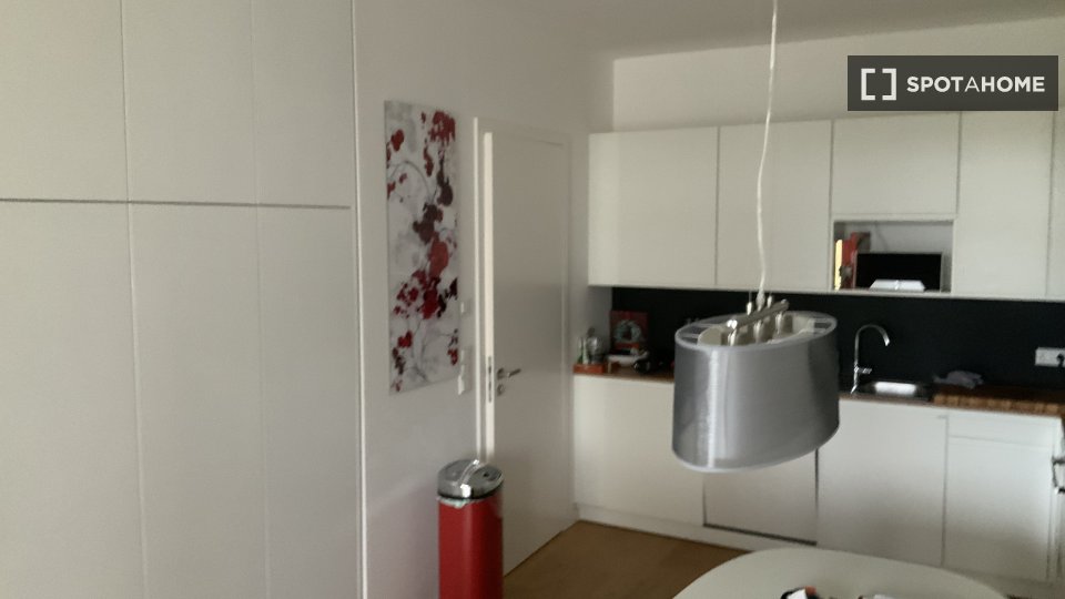 Apartment mono Berlin, 88m² — photo 1