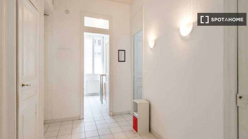 Camera doppia Lione, 4 camere, 90m² — foto 9