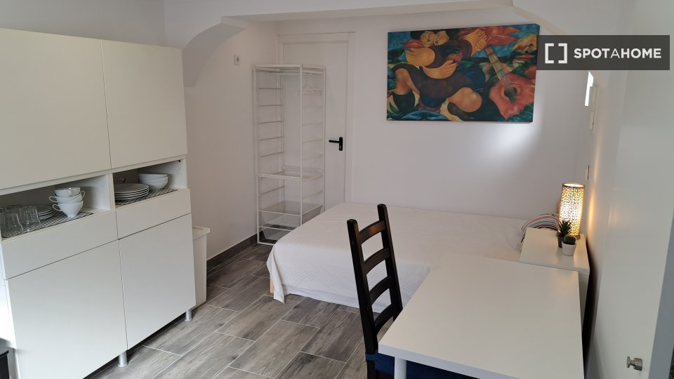 Apartment mono Lisbon, 20m² — photo 5