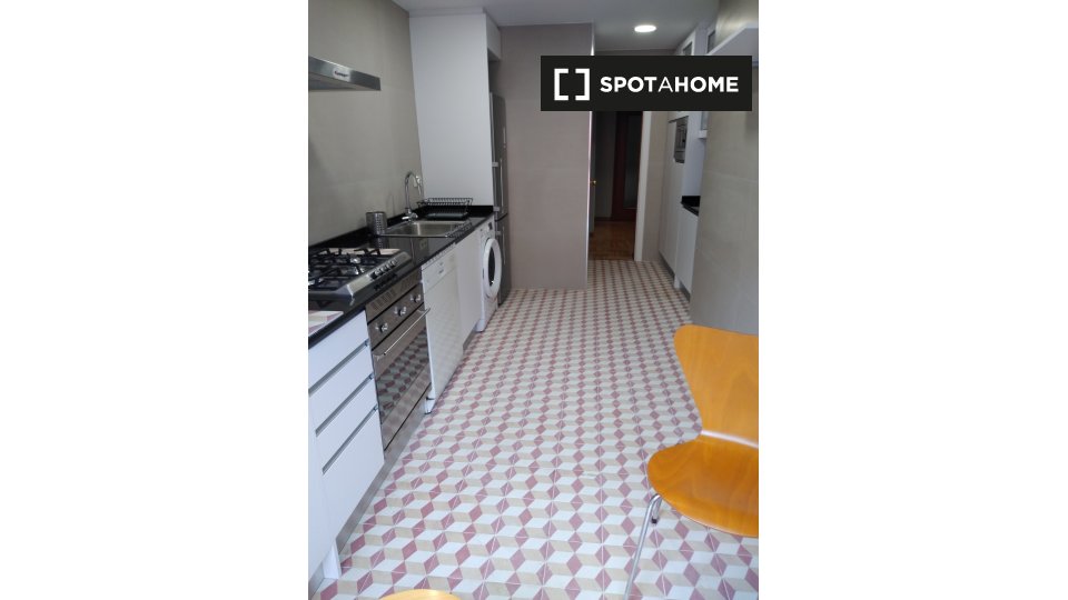 Apartment Madrid, 3 beds, 140m² — photo 26