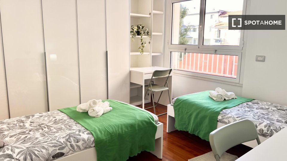Double room Milan, 4 beds, 107m² — photo 12