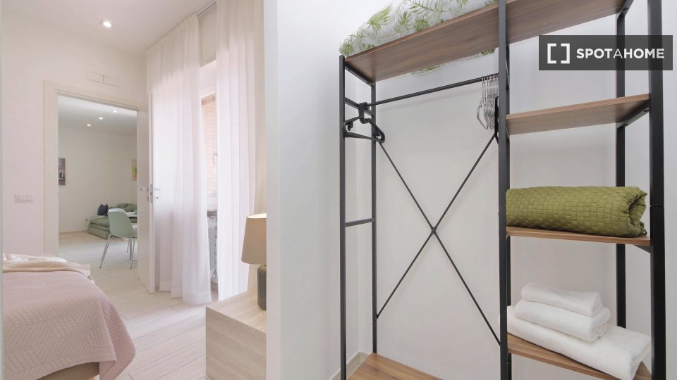Apartment Rome, 1 bed — photo 4