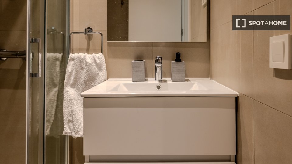 Apartment Malaga, 2 beds, 107m² — photo 6