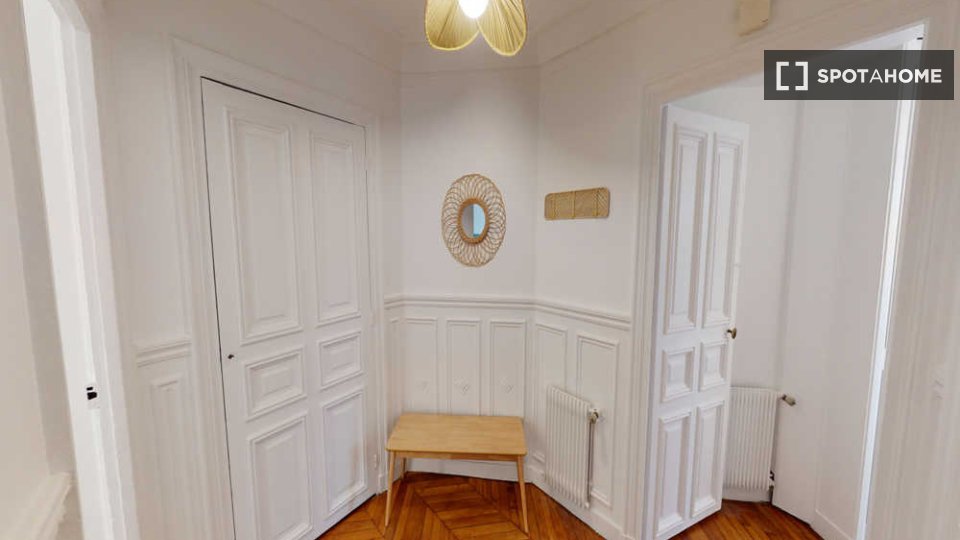 Double room Paris, 4 beds, 90m² — photo 16